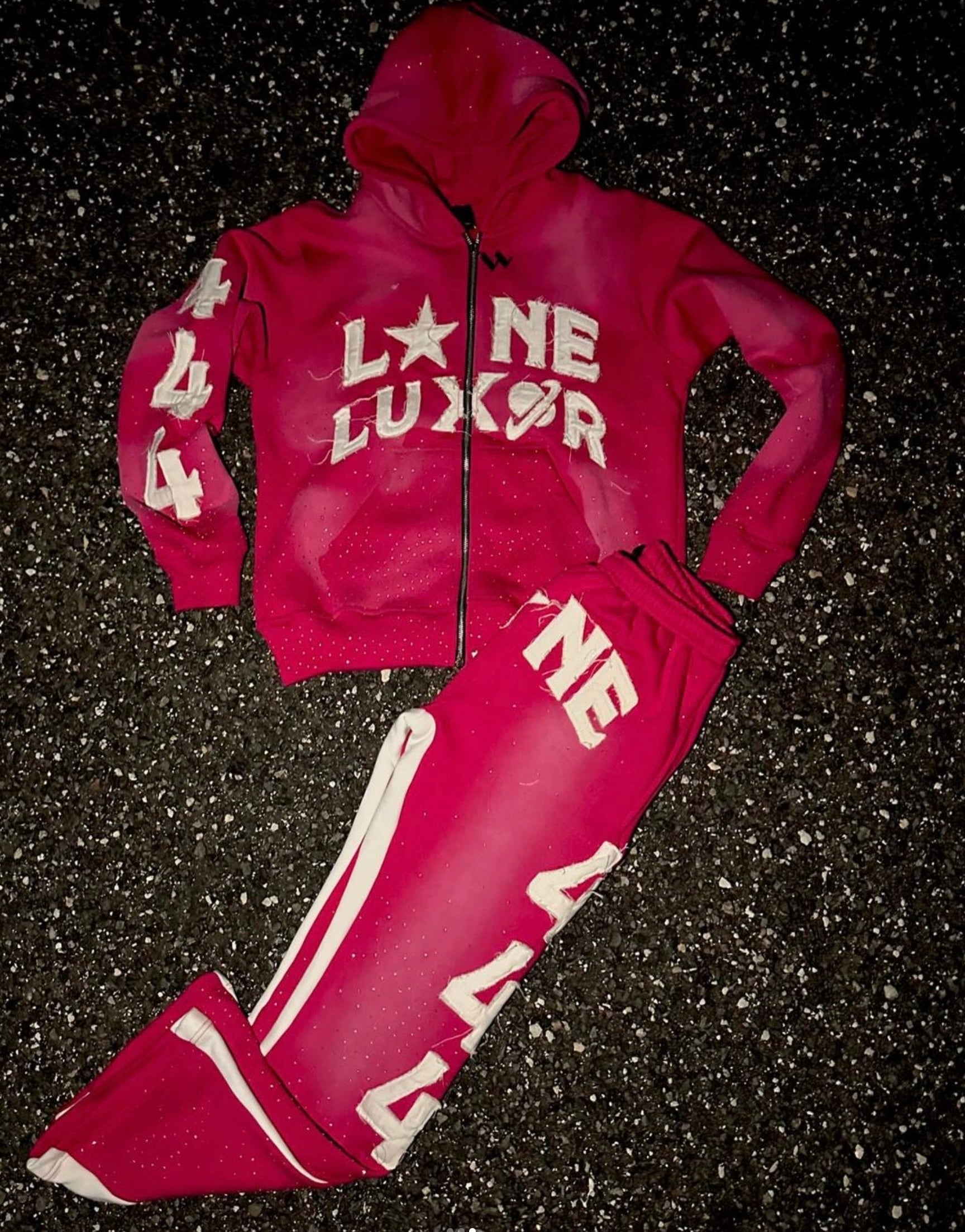 Unisex Lone Luxor Sweatset